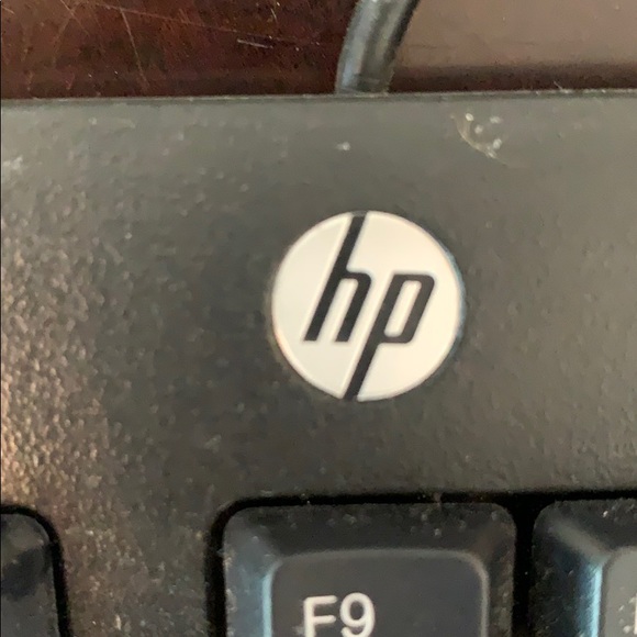 Keyboard - Picture 2 of 4